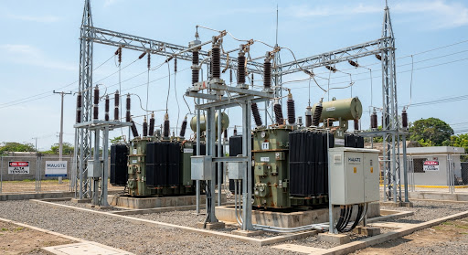 Subestación eléctrica y transformadores